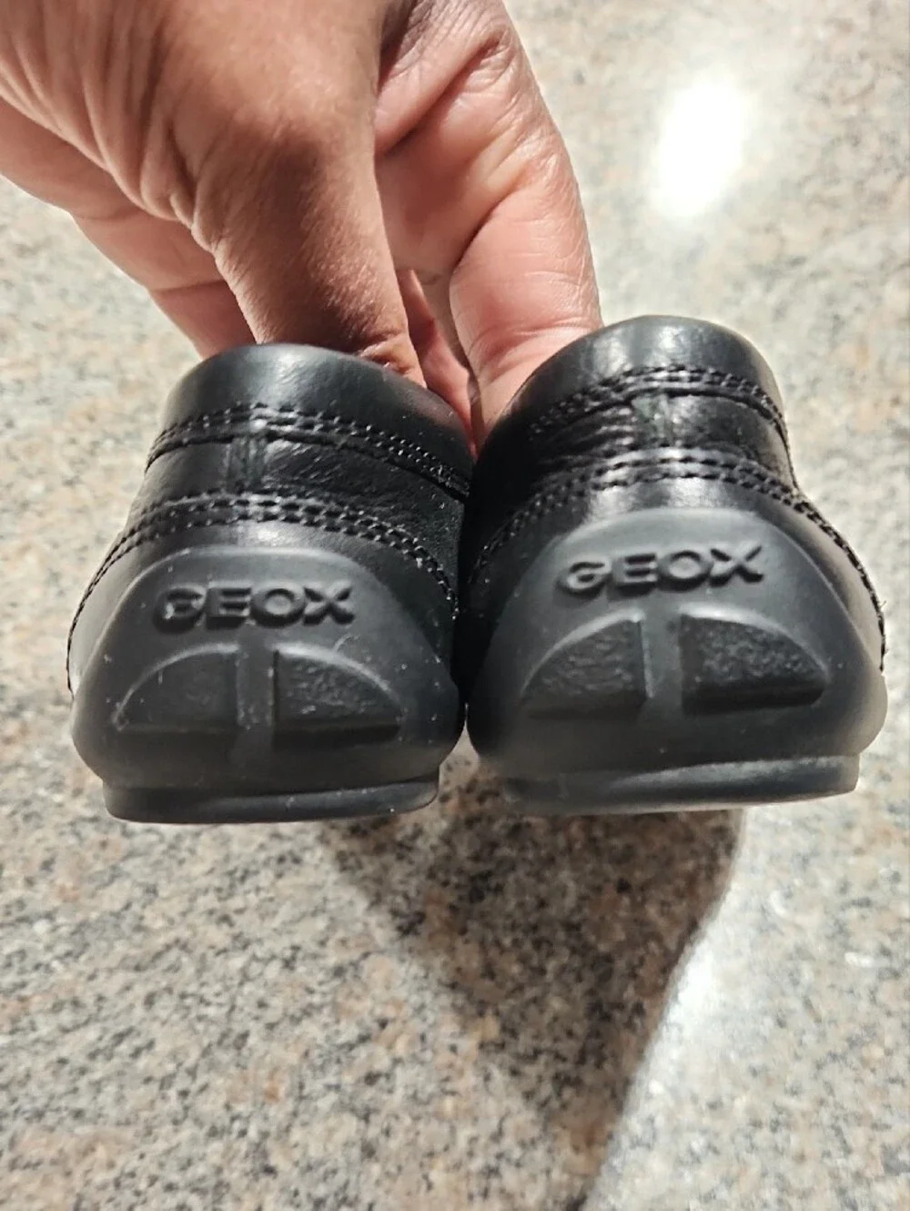 Geox Respira Black Leather Kids Loafers with Silver Buckle Size EU 28 US 10.5‎